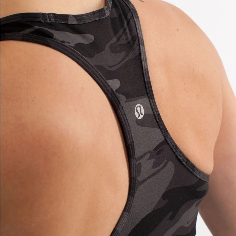 Lululemon Cool Racerback Tank Size 4 Black / Black Retro Camo